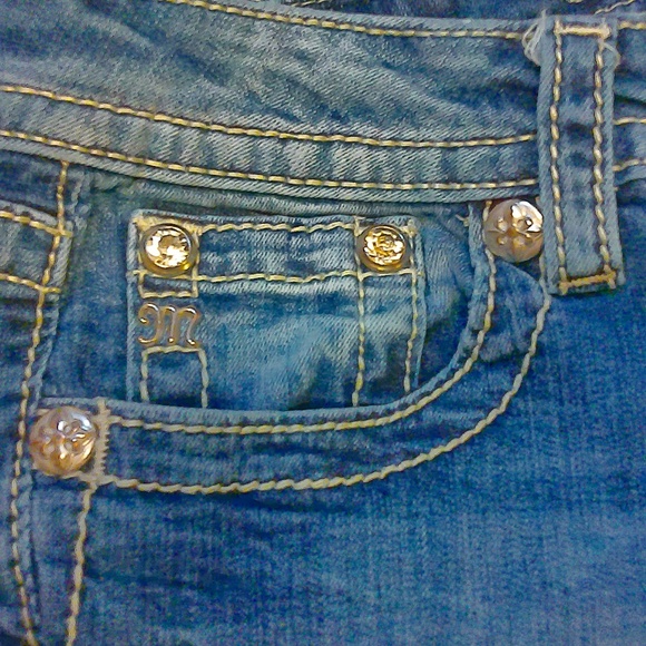 Miss Me Signature Boot Jeans Bling Wings Pockets Silver Label Sz28/31 NWOT - Picture 6 of 10